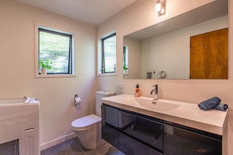 77 Miro Street Ohakune_17