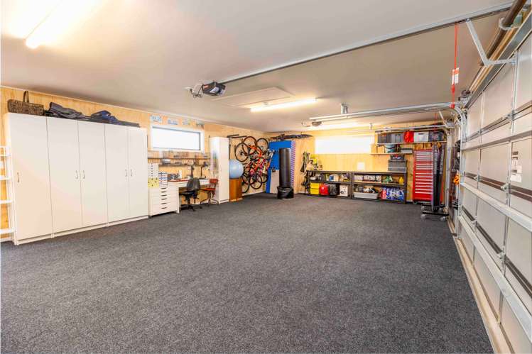 17 Monte Crescent Lincoln_18