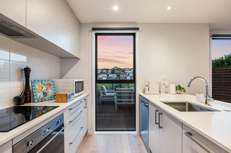 105 Bonair Crescent Millwater_10