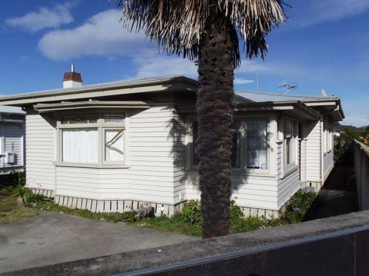 8 Nelson Crescent Napier South_13