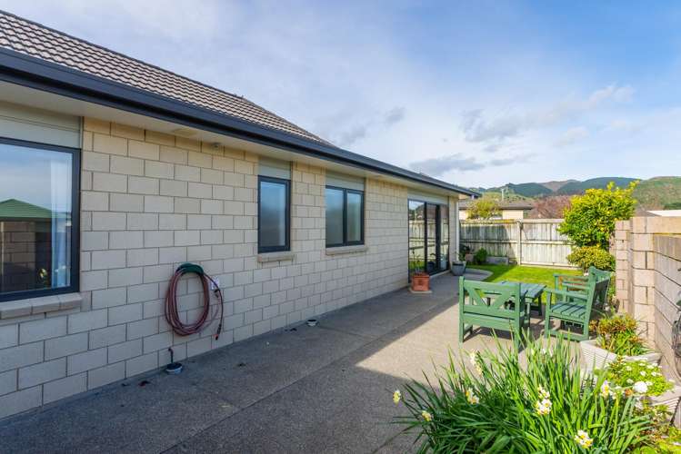 5/3 Georgia Grove Paraparaumu_14