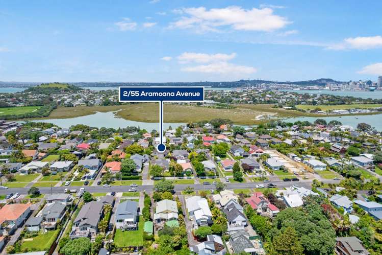 2/55 Aramoana Avenue Devonport_3