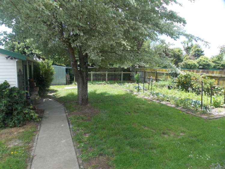 14 Carlisle Street Milson_12