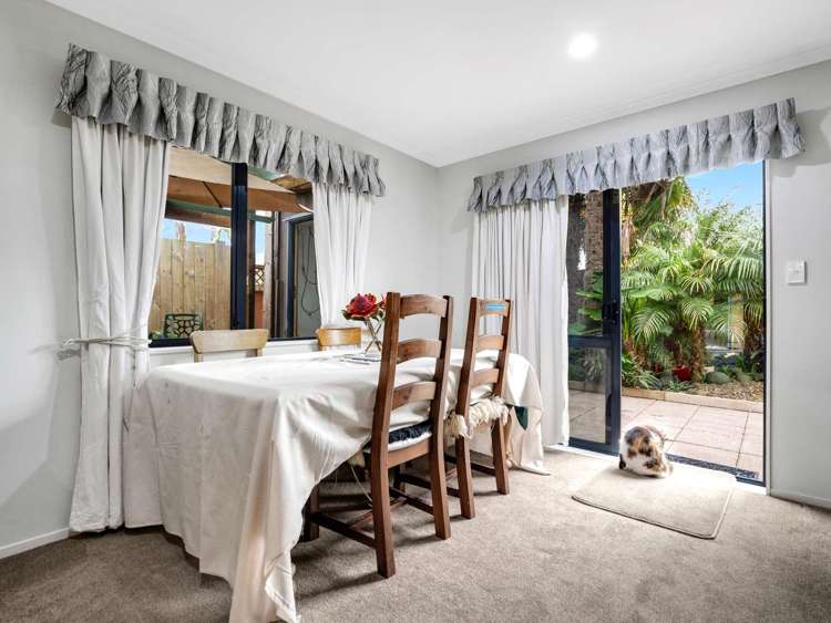 2 Saxon Woods Drive Rototuna North_8