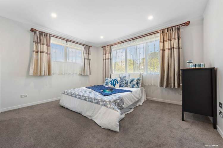 19 Tims Crescent Flat Bush_14