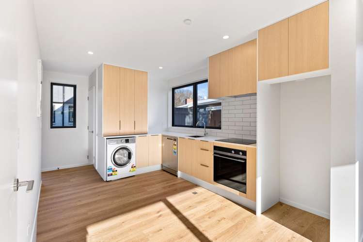 4/12 Newbridge Place Ilam_13
