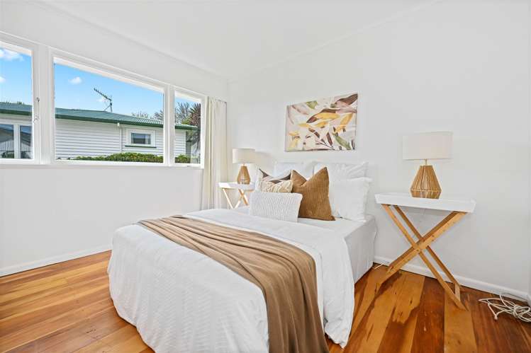 5 Sutton Crescent Hillcrest_13