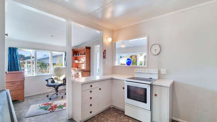 15 Holland Street Glenholme_8