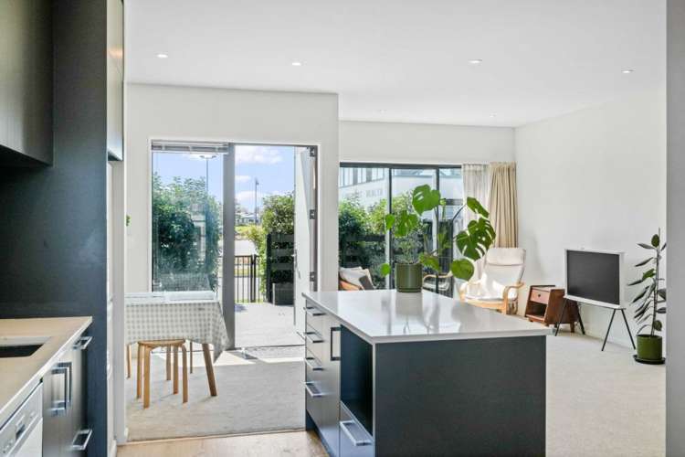 8a Packard Crescent Halswell_6