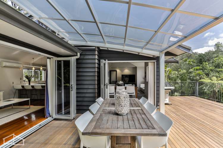 57 Staincross Street Green Bay_17