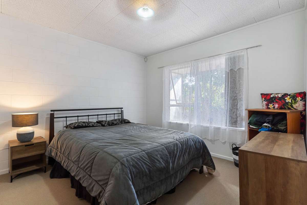 2/26 James Road_3