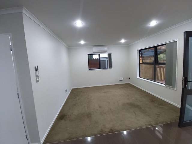 29 Charntay Avenue Clover Park_2