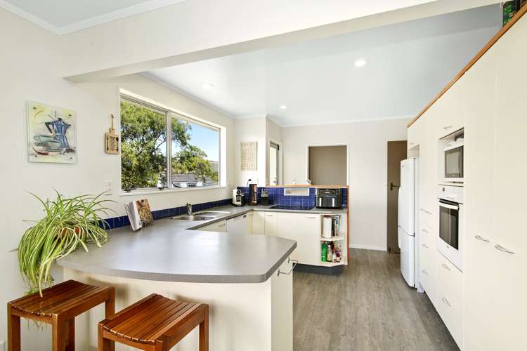 64 Oriel Avenue Tawa_8