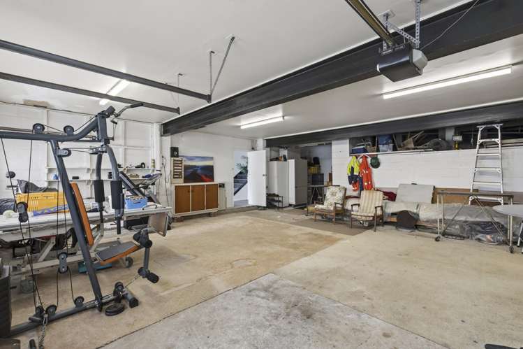 5 Whitby Place Westown_21