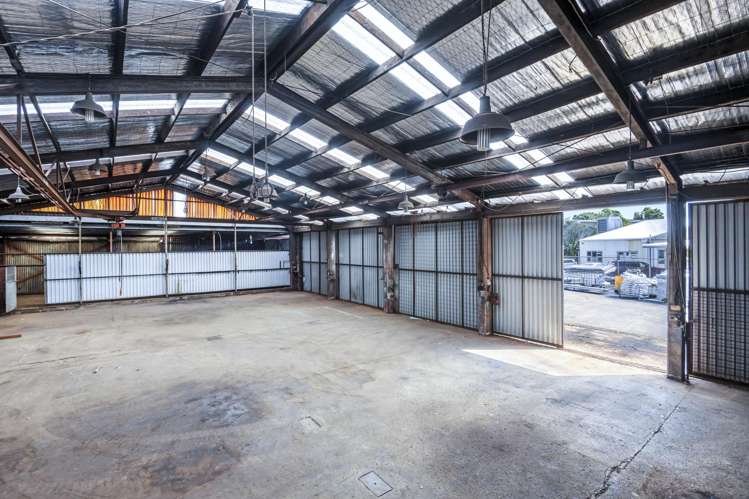 10 Lovegrove Crescent Otara_4