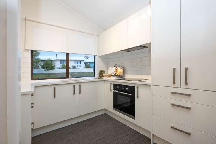 1/112 Colwill Road Massey_7