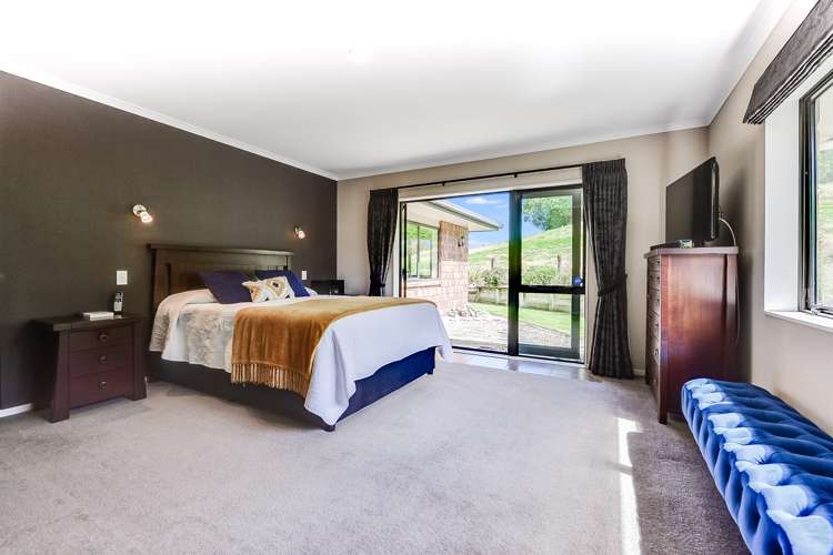 67 Highbrook Way Whatawhata_15