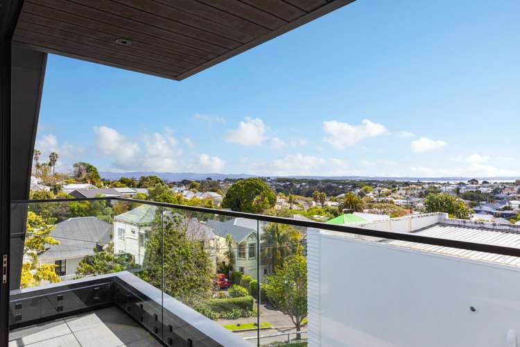 11a Scanlan Street Grey Lynn_10
