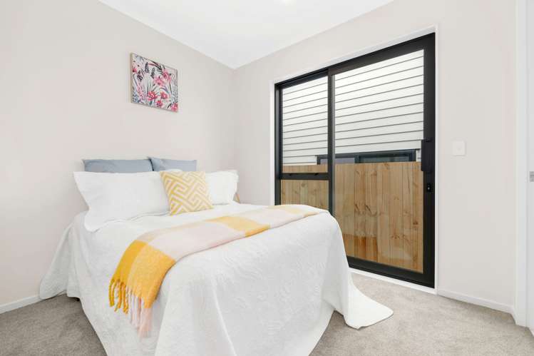 9 Sagitta Drive Flat Bush_15