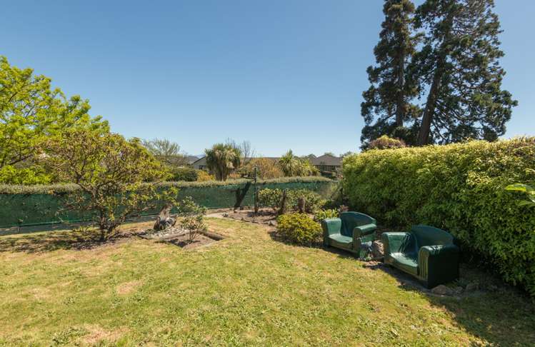 28 Kingsford Drive Stoke_6