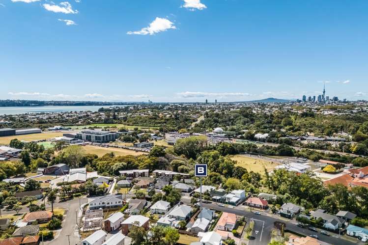 42a Premier Avenue Point Chevalier_13