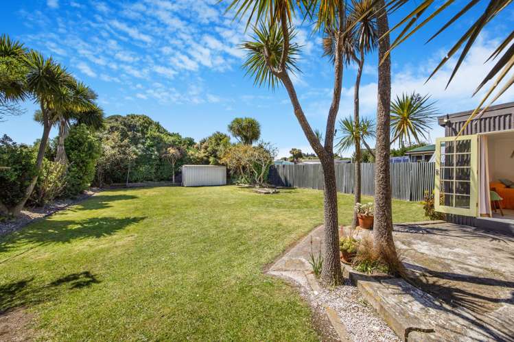 9 Muri Street Aramoana_6