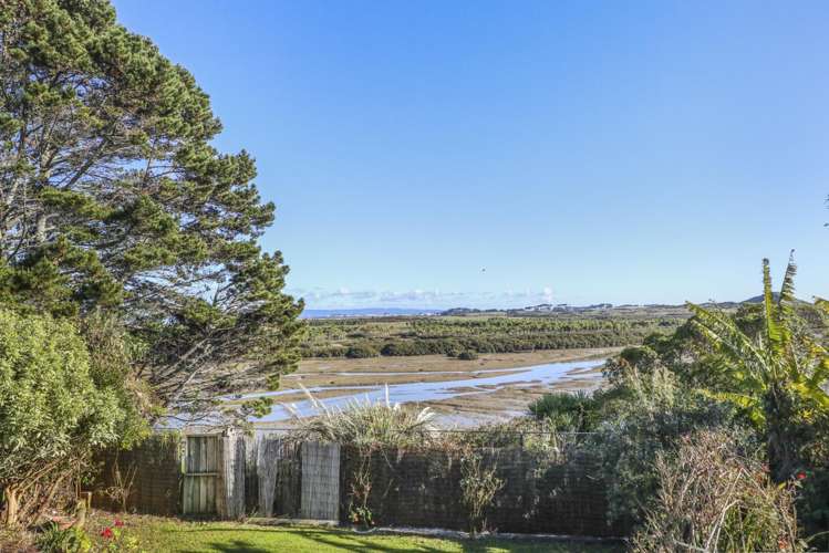 20 Rukumoana Place Clendon Park_13
