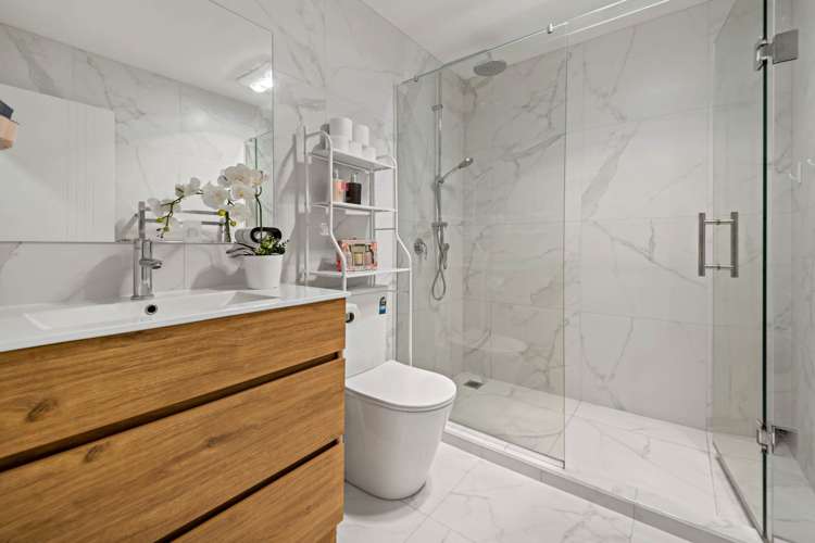 19 Dinaric Lane Westgate_5