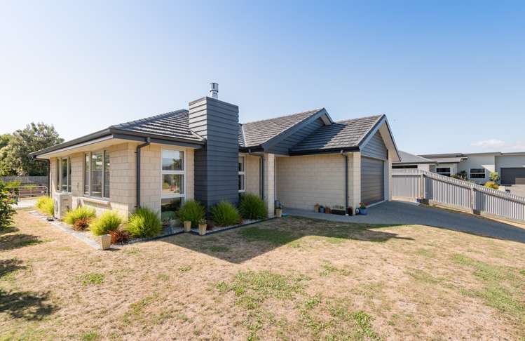 19 Puketutu Grove Motueka_0