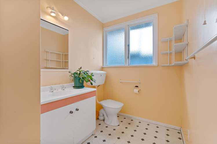 23 Travis Street Brockville_11