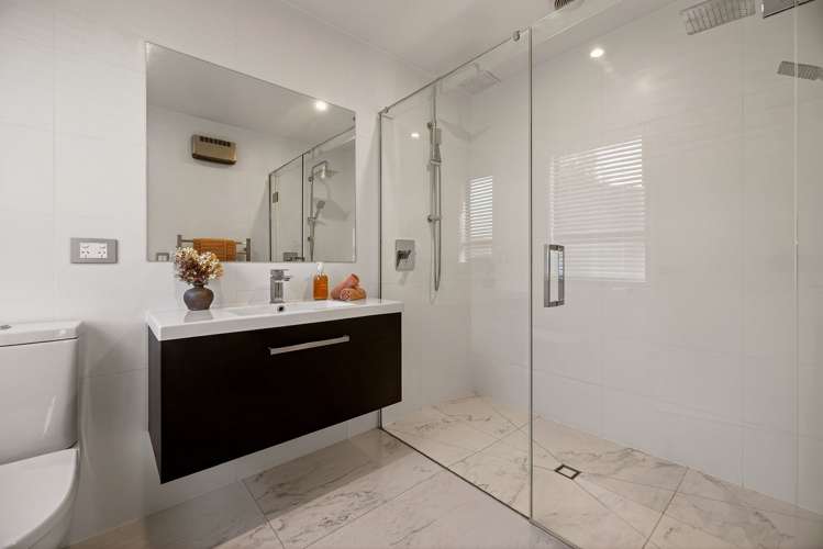 6 Crawford Place, Walnut Grove Lake Hayes Estate_22