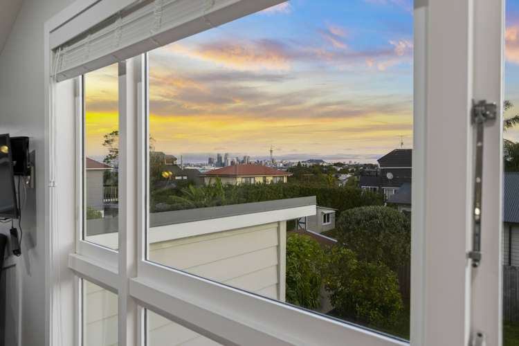 22 Onewa Road Northcote Point_19