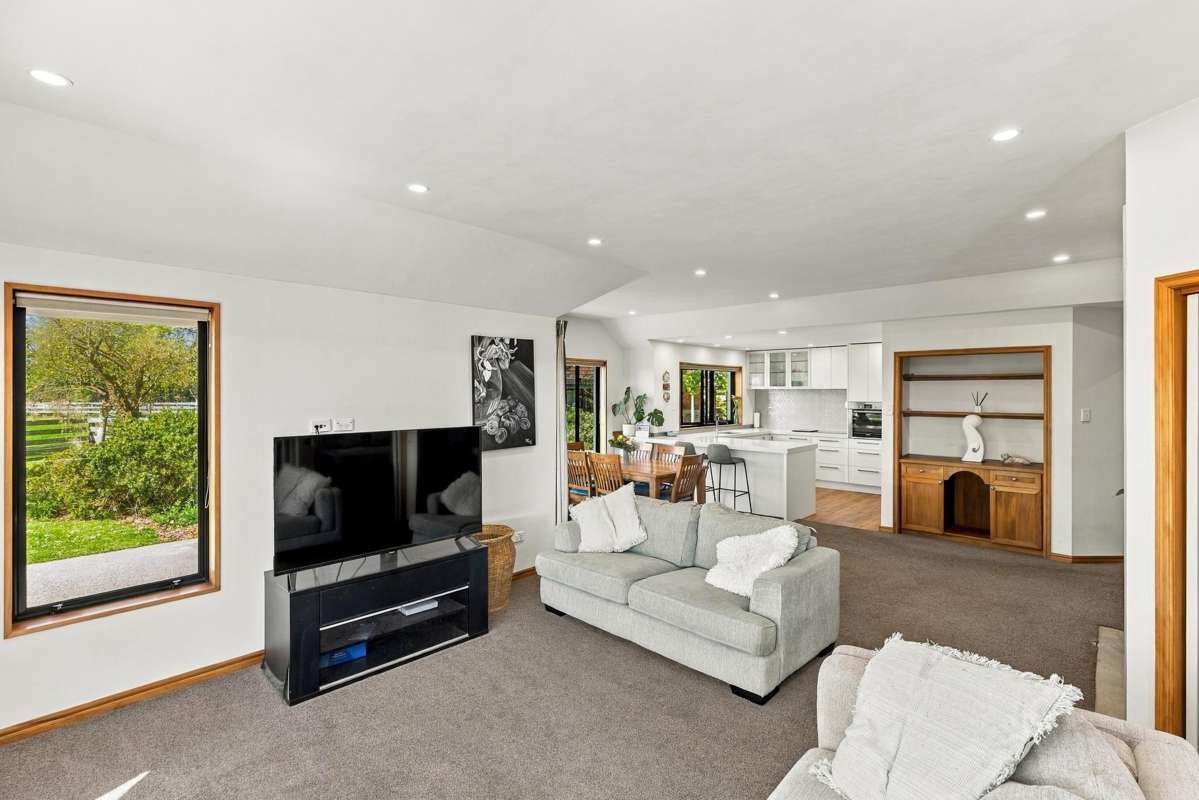 33 Whiteoak Street_4