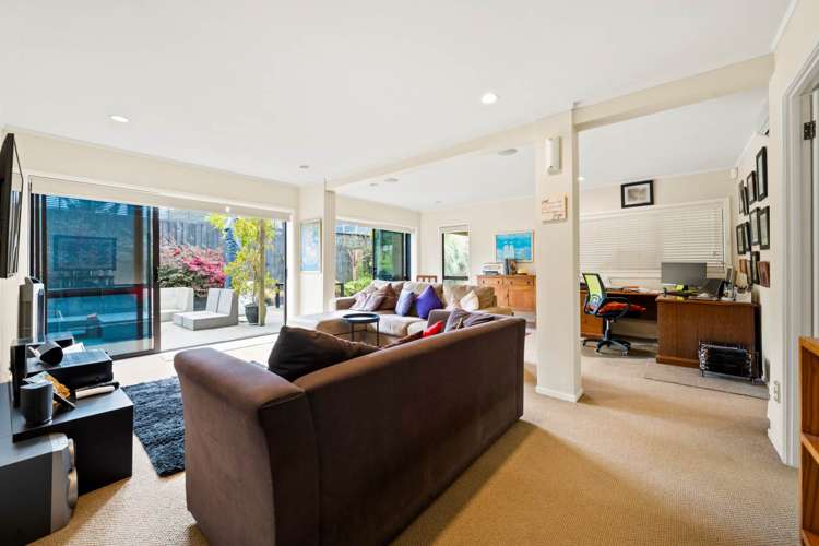 89 Rame Road Greenhithe_12