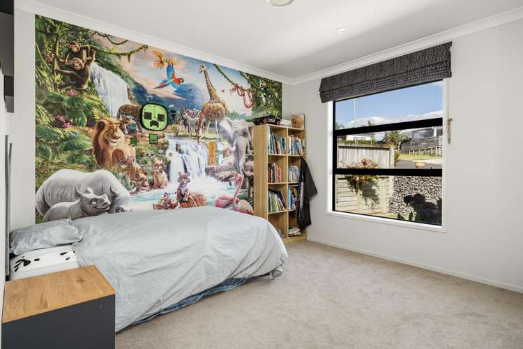 21 Benmore Crescent Pyes Pa_9