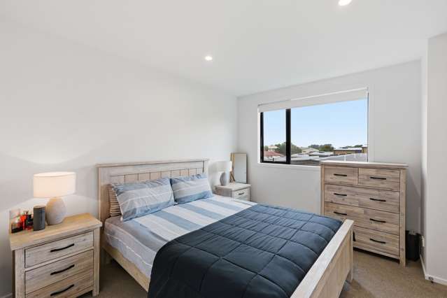 5/694 Whangaparaoa Road Stanmore Bay_4