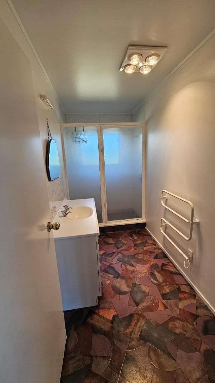 44 Otaraoa Road Waitara_13