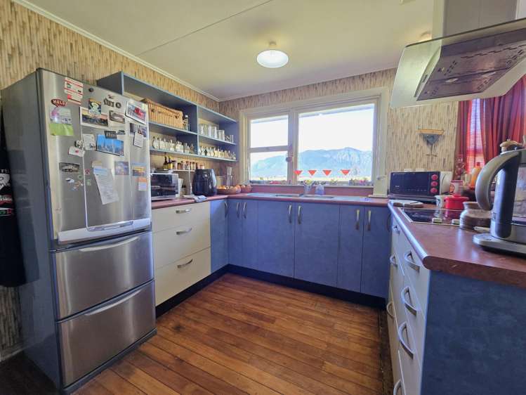 18 and 22 Harihari Township Road_3