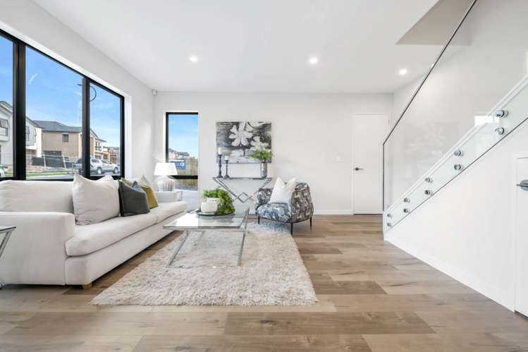 44 Tannaghmore Drive Flat Bush_21