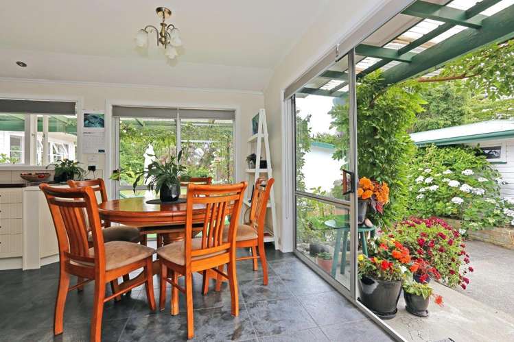 885 Park Road South Longlands_15