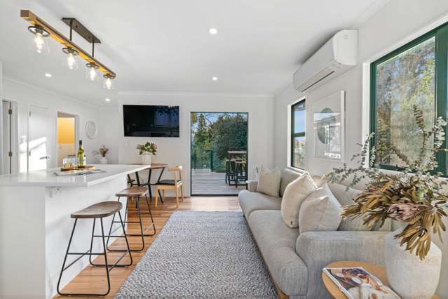 1/15 Simpson Road Ranui_4
