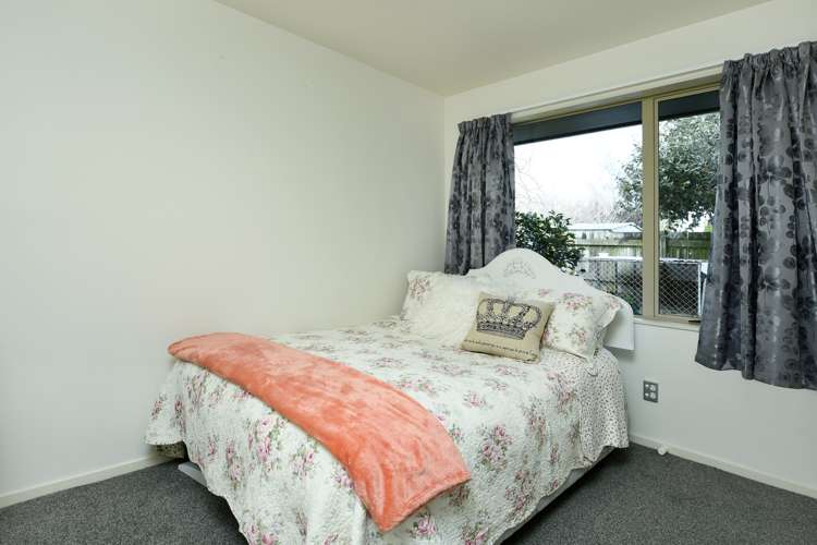 12 Saint James Avenue Richmond_13