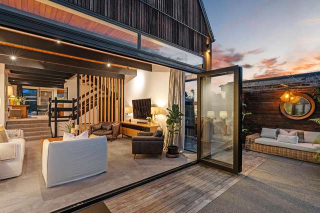 Mid-Century Modern in Merivale