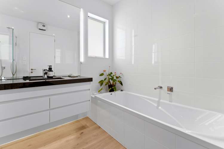 9 Penzance Road Mairangi Bay_26