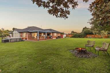 200 The Oaks Drive_1