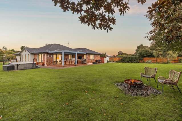 200 The Oaks Drive Cambridge_1