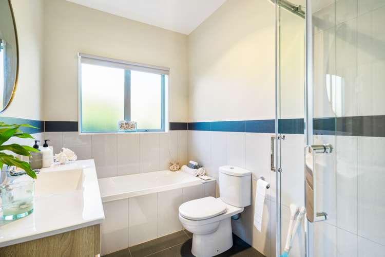 32 Rishworth Avenue Stanmore Bay_12