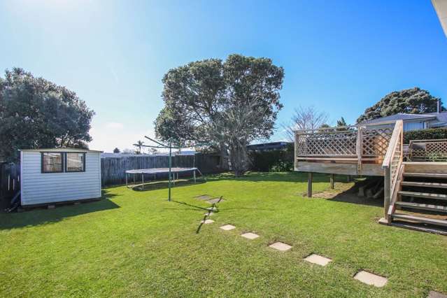 14 Tania Place Blockhouse Bay_3