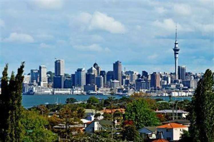 10 Martin Crescent Northcote_5