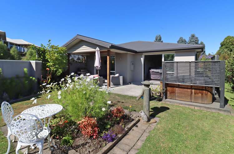 17 Grove Avenue Weston_20